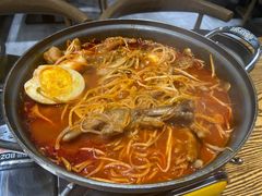 辣汤鸡爪-吴草鸡爪오초닭발韩食堂(融恒盈嘉中心店)
