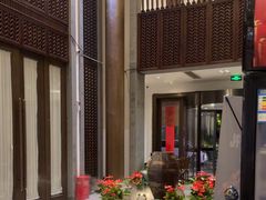 -梅花香里大酒店(郁金香路店)