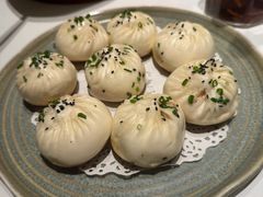 生煎包+干煎馄饨-荣兴酒家(徐家汇店)