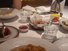 -Mogul Eatery·大亨餐酒馆