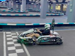 -e赛道卡丁车