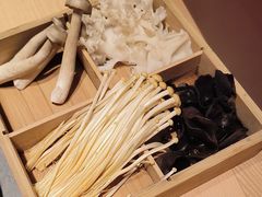 -巴奴毛肚火锅(七宝领展广场店)