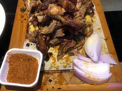 -壹号院音乐餐厅•烤全羊•新疆菜(浐灞店)