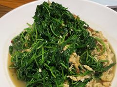 -黄泥岗·地道湖北菜(奥特莱斯店)