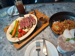 -芭莉与彩虹西餐厅(成都合生汇店)