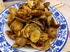 -江城燕子大排档(江汉路步行街店)