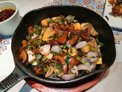 铁盘香煎黑牛肝菌-云海肴·汽锅鸡·云南菜(高德置地店)