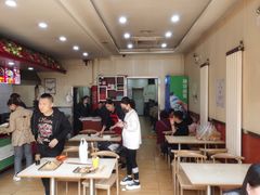 大堂-屈礼洪