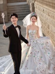 -第一夫人婚纱摄影(南京店)