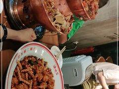 -炉小二铜锅牛蛙•川湘菜(三里屯店)