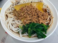 -洪记凉米线(新兴路店)