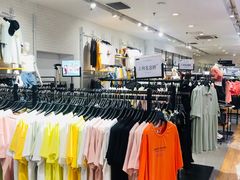 -三福时尚(三峡广场华夏银座店)