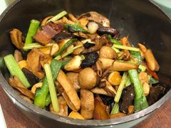 黑椒什菌煲-一品滇香·云南菜(公益西桥店)
