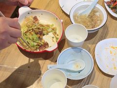 -怪噜范·老贵阳街头名小吃(鸿通城店)