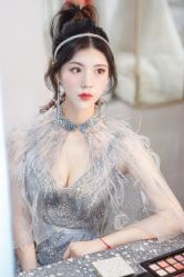 -艾米丽婚纱礼服