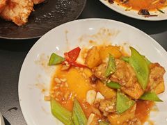 -红东阁东北菜烤肉酒馆(CROSS万象汇店)