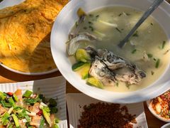 -邛海风味特色菜馆