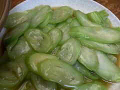 -茅屋大酒店