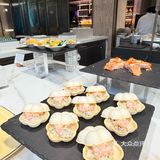 黄龙饭店自助餐，小龙虾狂嗨！夏天的快乐来了！