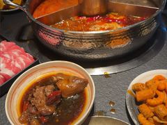 -晓宇重庆火锅(西安荟聚店)