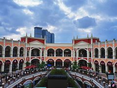 -佛罗伦萨小镇广佛名品奥特莱斯(疏港路店)