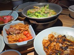 -蜜桃餐厅·伴山(湖滨商业街店)