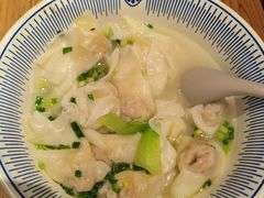 现包骨汤抄手-遇见小面(深圳中心书城店)