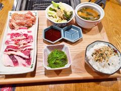 -小肉魁家•烧肉放题自助(南门中大国际店)