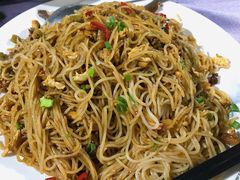 牛肉炒米粉-湘君私厨.16年湘菜店(金匙望湖店)