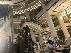 -浅深(世茂滨江精品店)