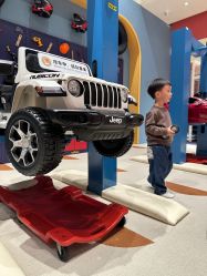 -奈尔宝家庭中心·亲子餐厅(鄞州万达店)