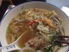 -美奈小馆·越南料理(中航城君尚购物中心店)