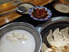 -锅来乐地锅鸡(安亭店)