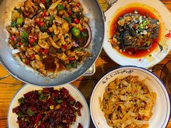 干锅牛蛙-湖南码头·地道岳阳美食·湘菜(魏公村店)