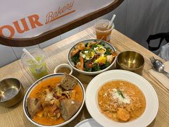 罗杰炒年糕-OUR Bakery(国贸商城店)