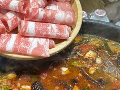 -黔有有贵州酸汤夺夺粉火锅(五味十字店)