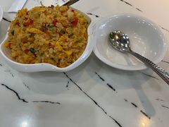 -凤凰路何眼镜香辣蟹(花果园店)