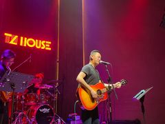 -TZ House音乐现场(来福士中心店)