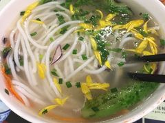 -桥香园正宗过桥米线(机场五店)