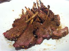 -荣誉国际酒店-云顶旋转餐厅