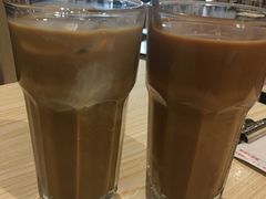 凍絲襪奶茶+凍即磨咖啡-路环码头面馆