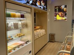-好利来(曲江龙湖店)
