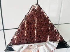 三角黑森林蛋糕-红叶蛋糕(广达路总店)