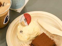 -HUGS coffee(东区店)