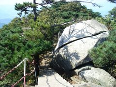 -罗田薄刀峰风景区