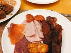 -上海西藏大厦万怡自助餐厅(徐汇店)