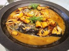 招牌烧查干湖大头鱼-小天厨民间菜馆(深圳街店)