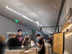 大堂-喜茶(深圳万象城黑金店)