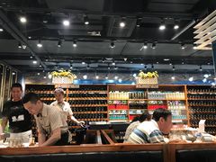大堂-圣罗巴海鲜烤肉自助(鲅鱼圈万达店)