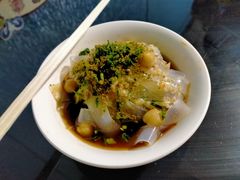-烤肉小伙烤肉店